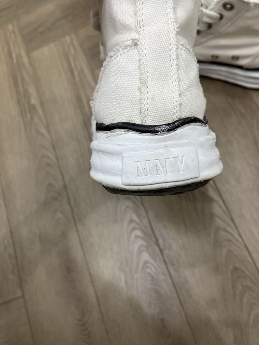 Кроссовки MMY high top молочного цвета