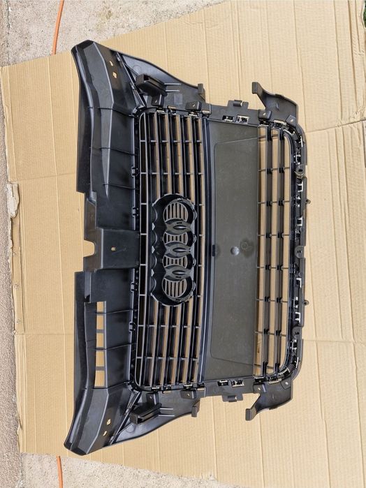 Grila Centrala Audi A3 8P facelift 2008-2012