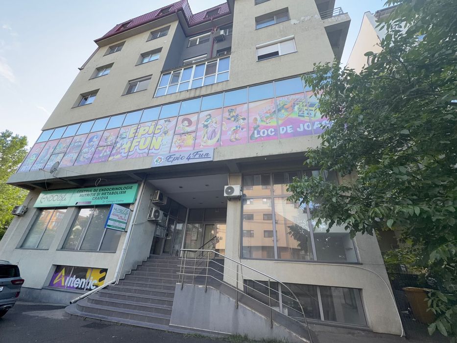 Spațiu Premium Comercial 350 mp – Intrare Proprie