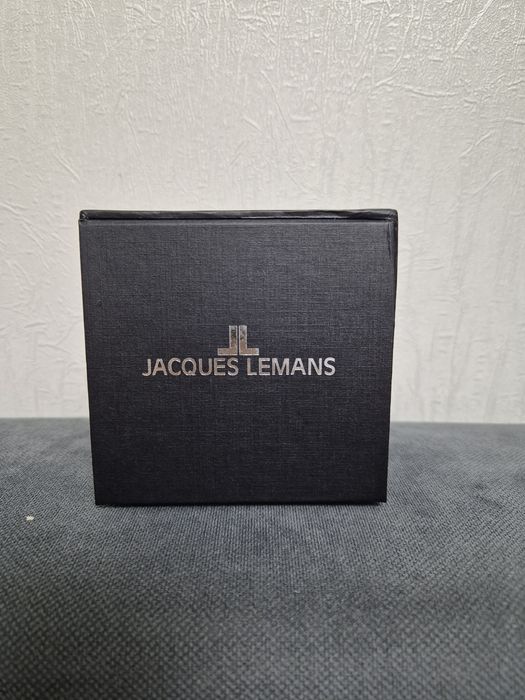 Продам мужские наручные часы Jacques Lemans