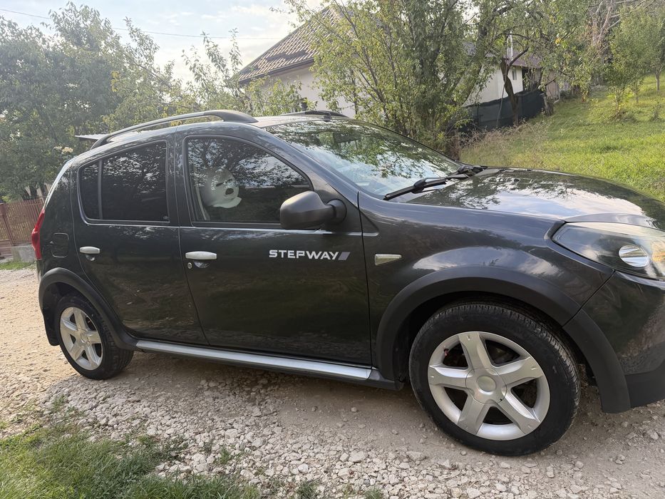 Vand sau schimb sandero stepway