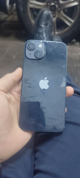 Продам айфон 14.