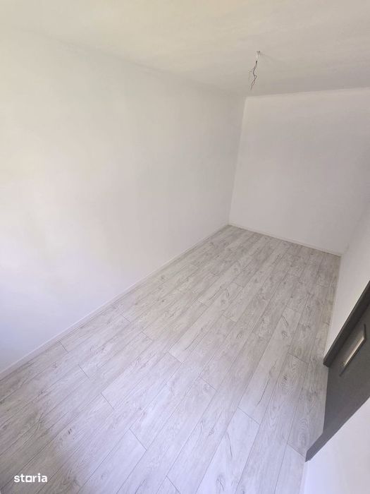 Video | Apartament cu 2 camere, la parter | Complet renovat