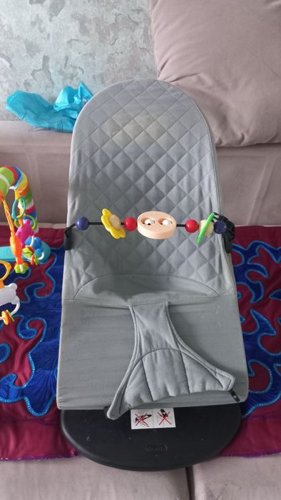 Продам детскую качалку.