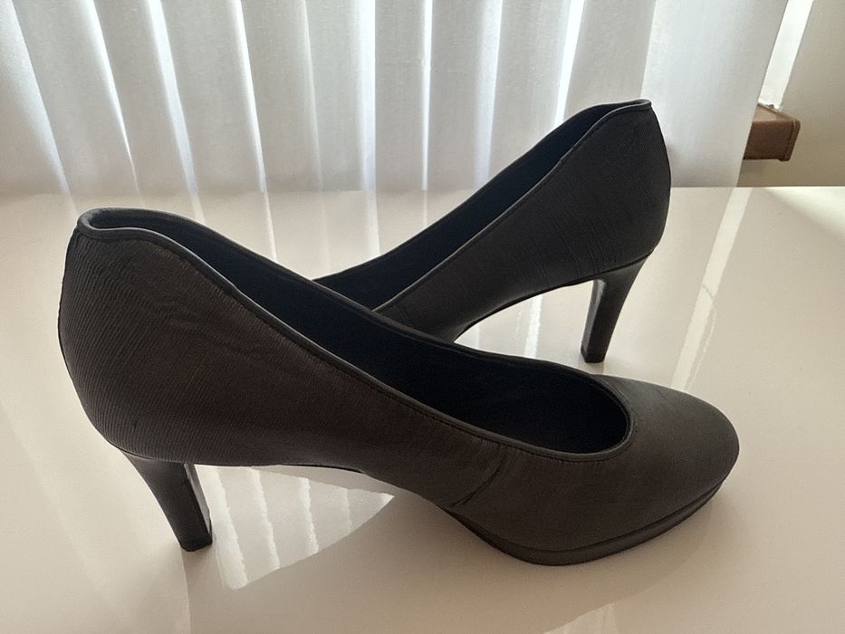 ECCO pantofi cu toc 38 Noi fara eticheta