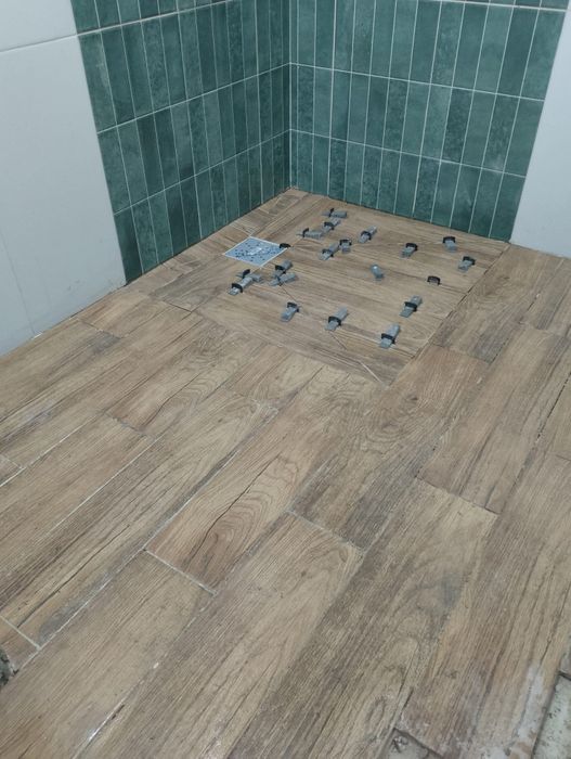 Amenajări interioare (rigips, gresie ,faianta etc.)