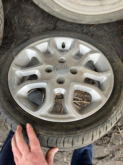 Продам резину, колеса