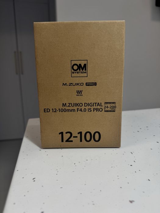 Olympus 12-100mm F4 IS PRO