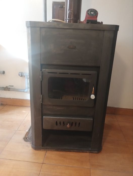 Камина Прити  с водна риза 17kw