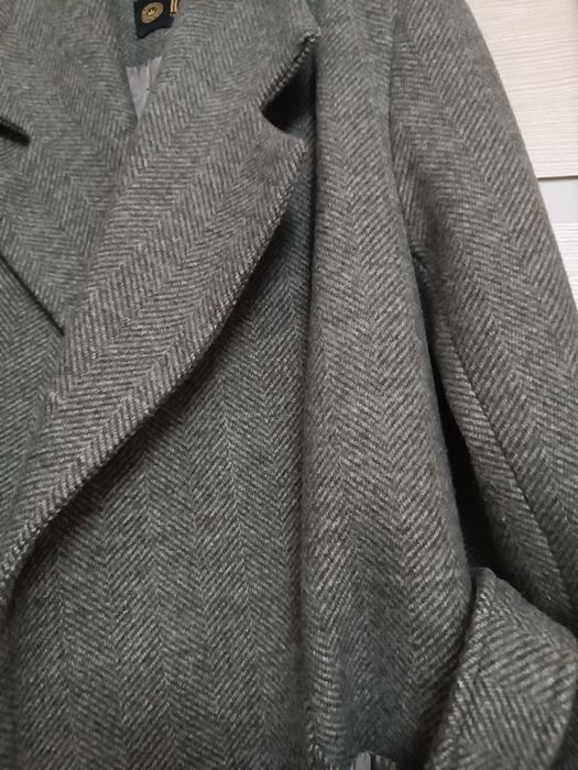 Продам новое пальто