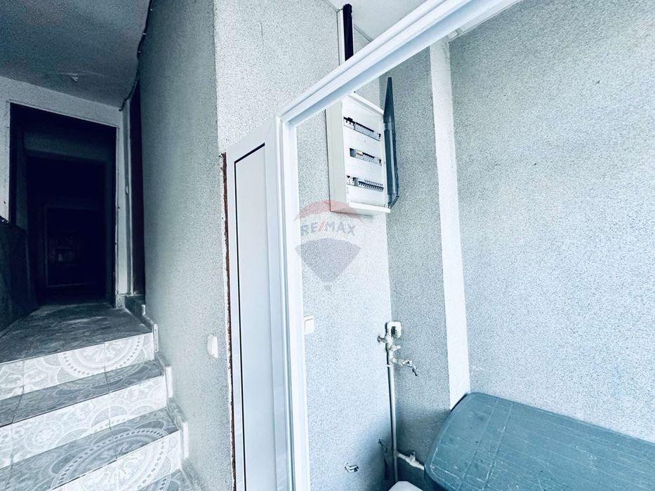 Продава се Магазин в Балчик - 150 кв.м за 434 €/кв.м - Снимка #2