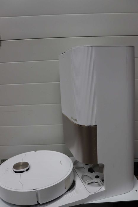 Прахосмукачка робот Dreame X40 Ultra Complete 12000Pa, моп, лек ДЕФЕКТ