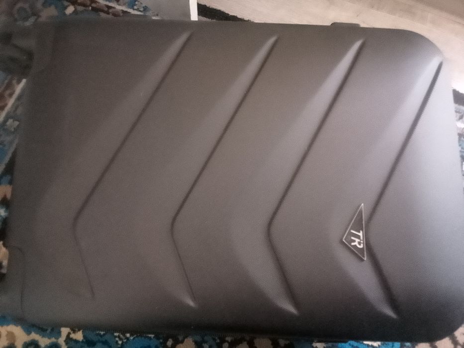 Чемодан для дорог