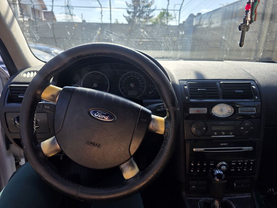 Vând ford mondeo mk 3