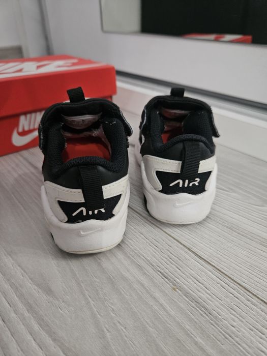 Детски маратонки Nike Air Max BOLT 22 номер