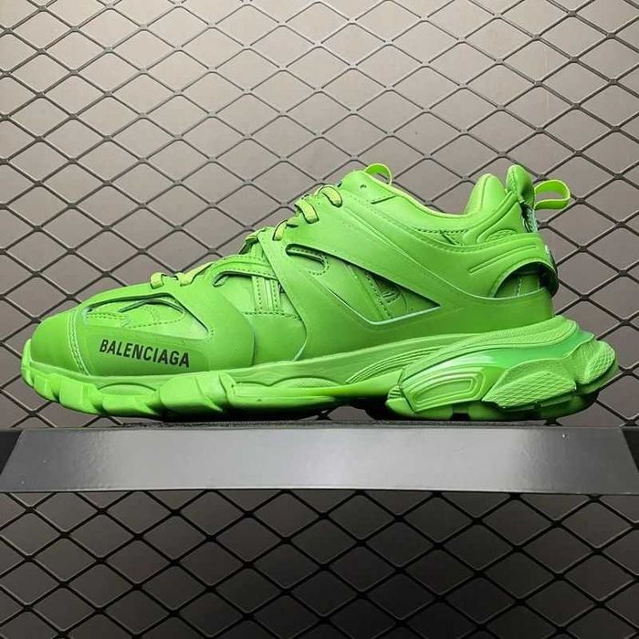 Balenciaga Track Sneaker "Faded Pink"
