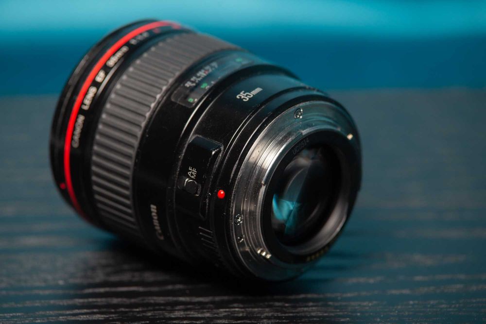 Obiectiv Canon EF 35mm f/1.4 L USM