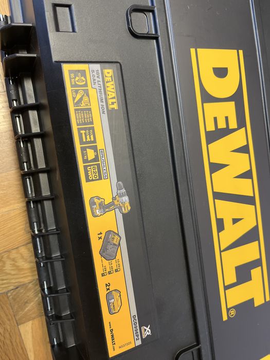 Valiza/Geanta dedicata DCD996 (sau modele similare), originala-DeWALT.