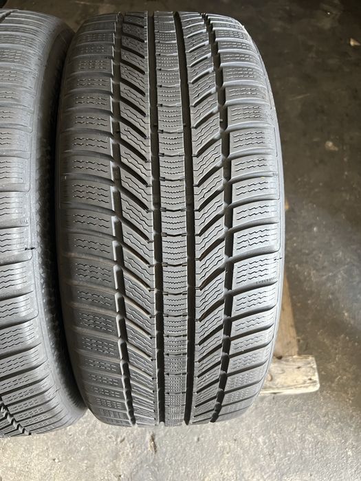 2 anvelope iarna 235/45/18 Continental 7 mm XL!