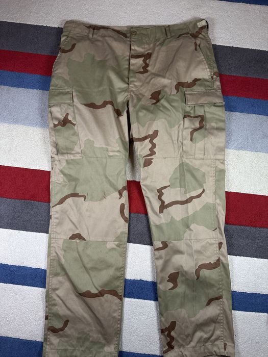 Pantaloni militari desert camo BDU