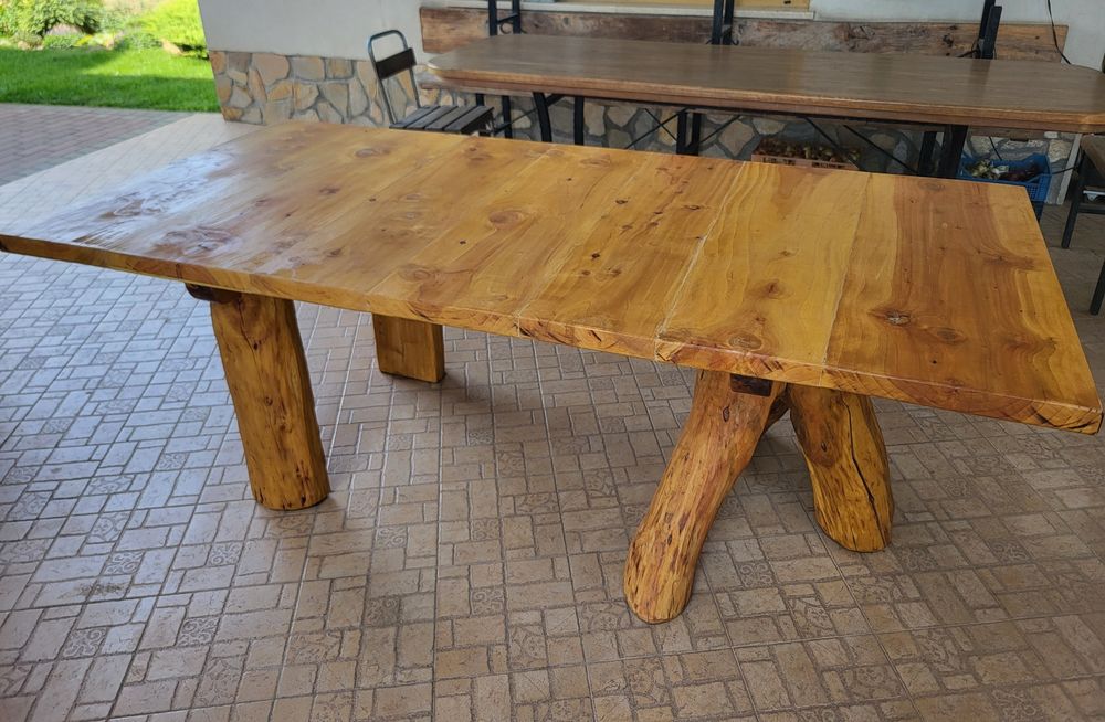 Маса от кедрово дърво (неизползвана)