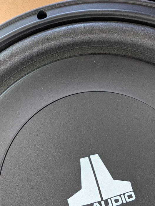 Jl audio 12w3v2 D4