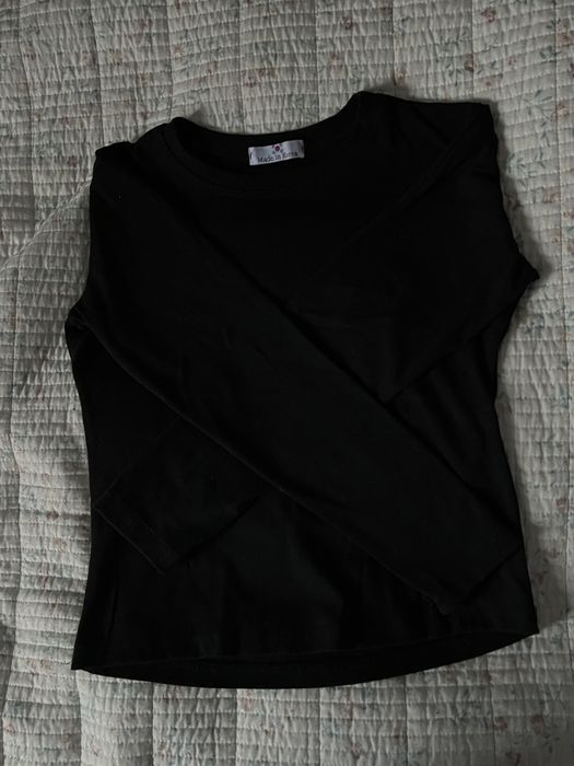 Черный лонгслив