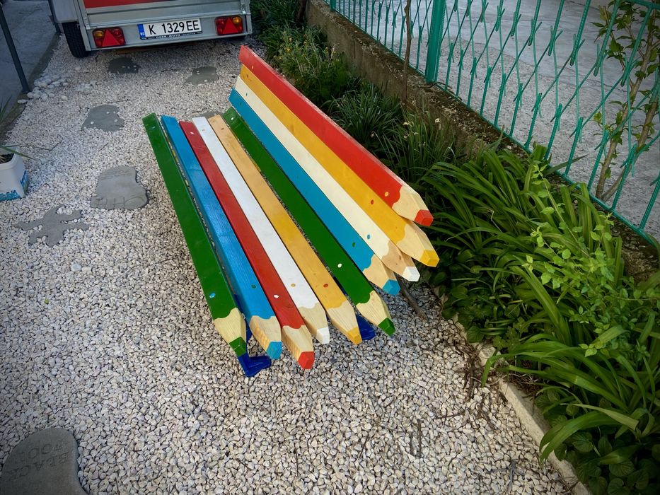 Градинска пейка тип моливи