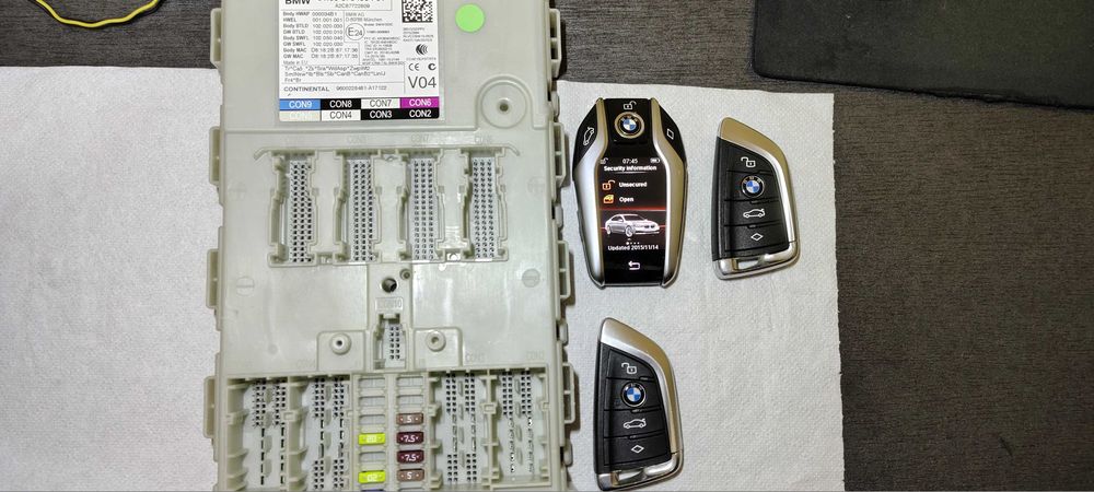 Cheie Chei BMW Cheie smart Cheie cu display clonare cheie Programare chei cheie BMW Exx Fxx Gxx Bmw E90 E60 F10 F15 F16 G30 G31 G01 G02 G11 G12 F90