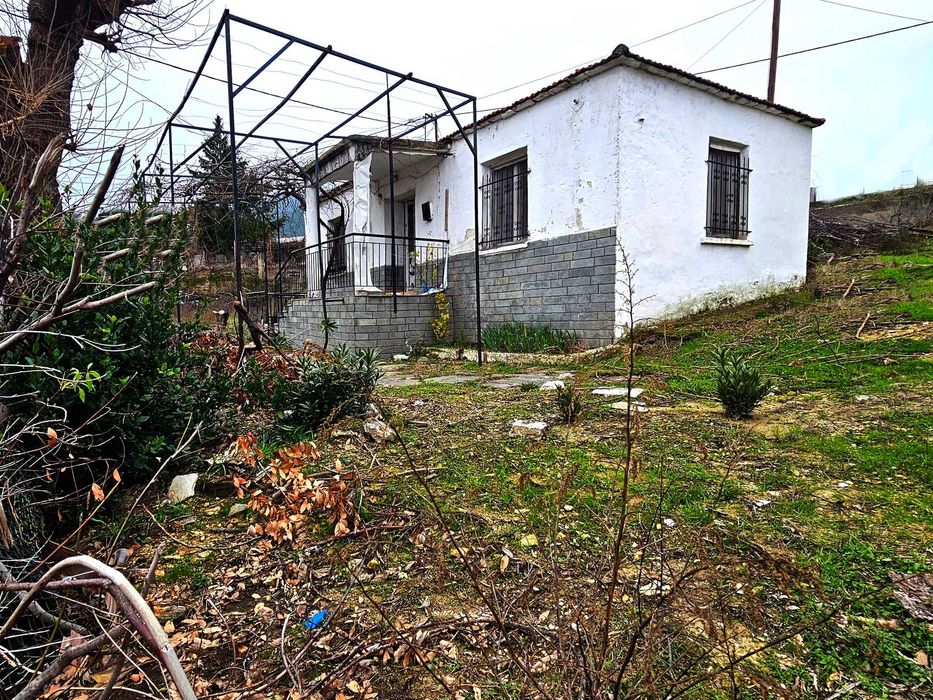 ПРОДАВА се къща от 65 кв.м. в Kokkinoxoma на Кавала (код 8132)