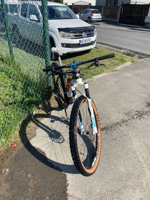 MTB hardtail Canyon full carbon