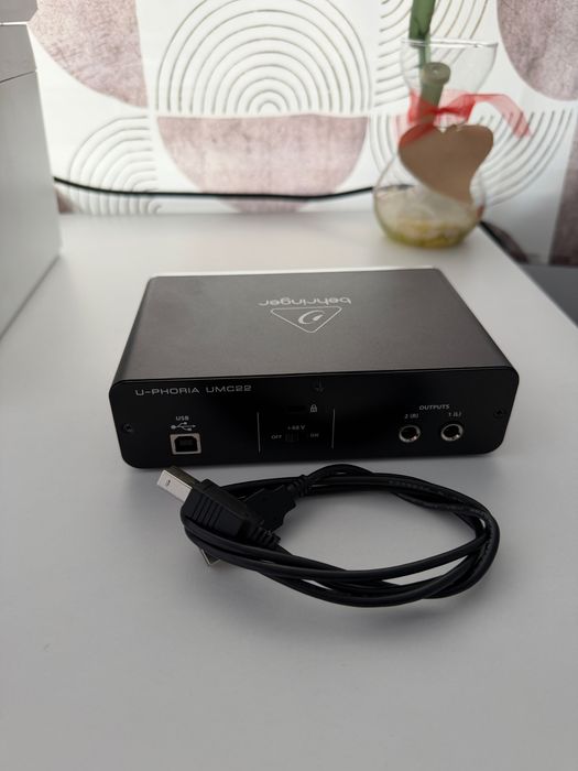 UMC22 - UCB, Audio Interface