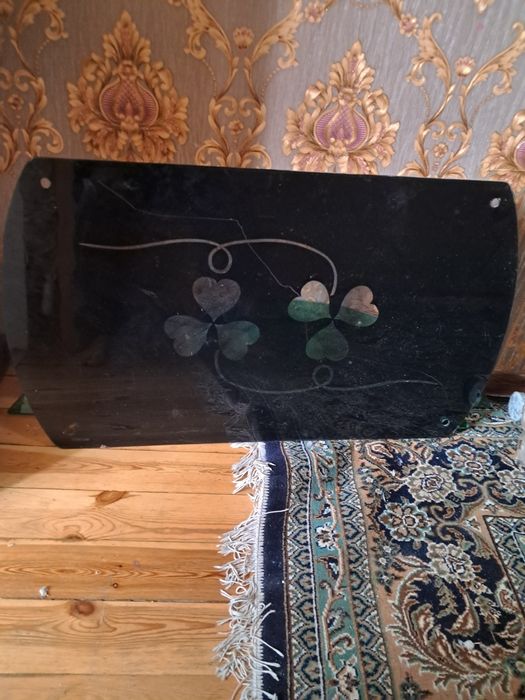 Стекляный стол раскладной