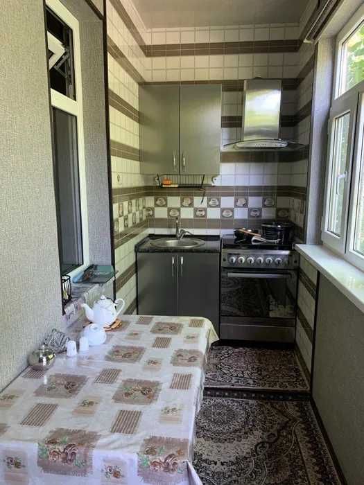 Сдаётся 3-комнатная кв в районе Юнусабад 4 Посольство США
500 у.е.