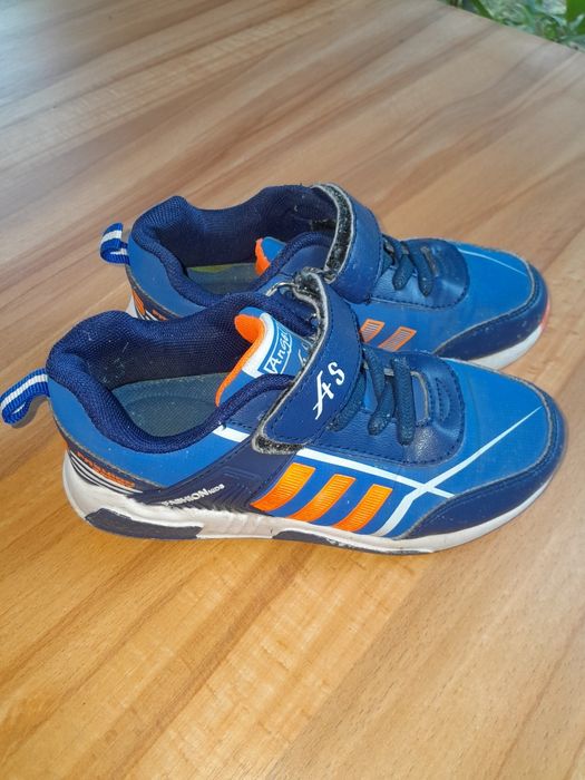 Обувь для мальчика. 31 размер