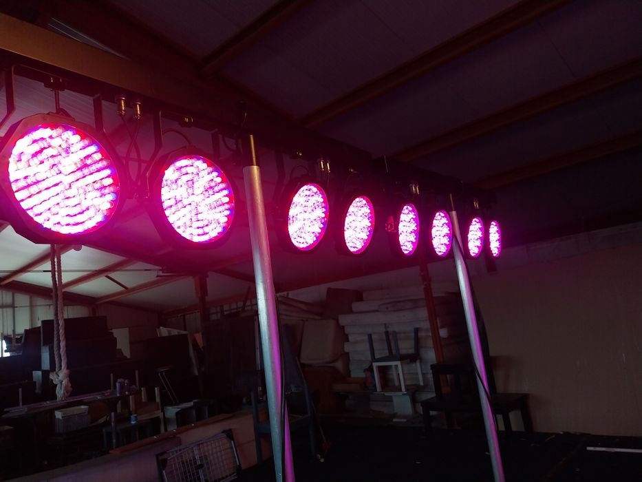 Vand lumini par led