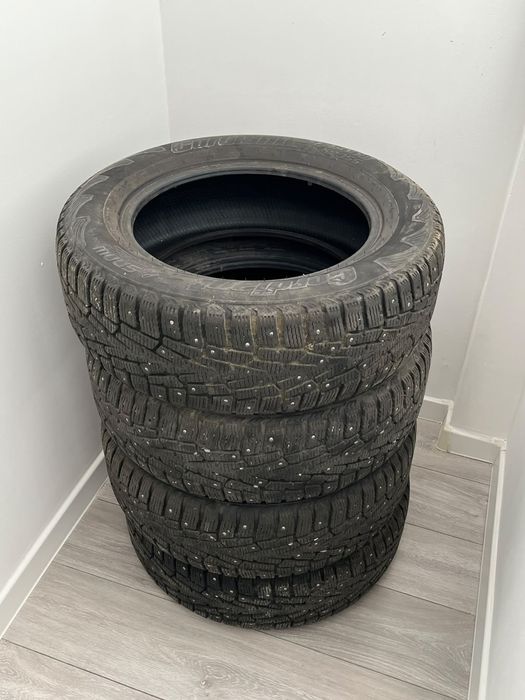 Зимние шипованные шины