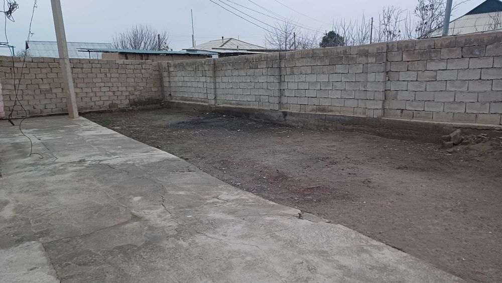 Qurulish uchun yer maydoni sotuvga qo'yilgan