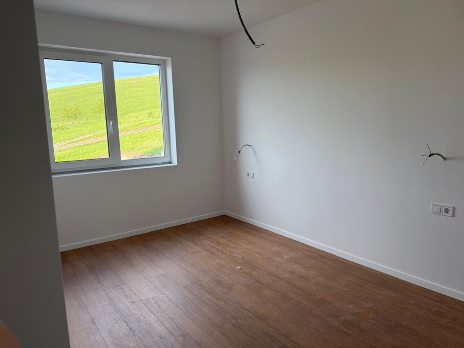 Apartment finisat de vânzare Apahida, str Octavian Paler Nr 40 (bloc nou)