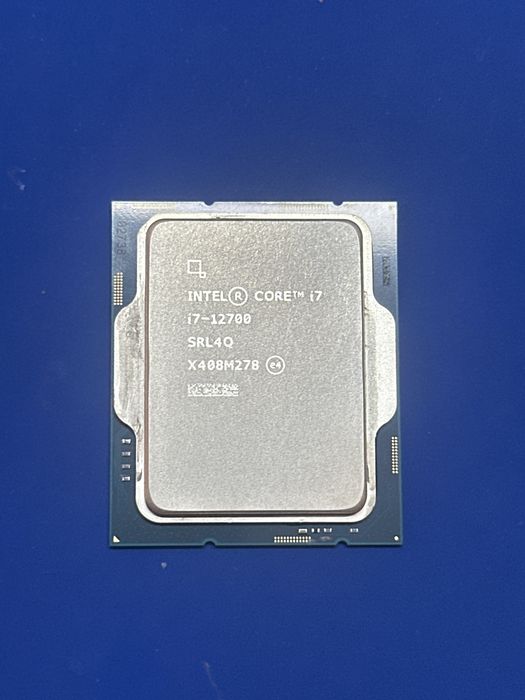 Intel core i7 12700