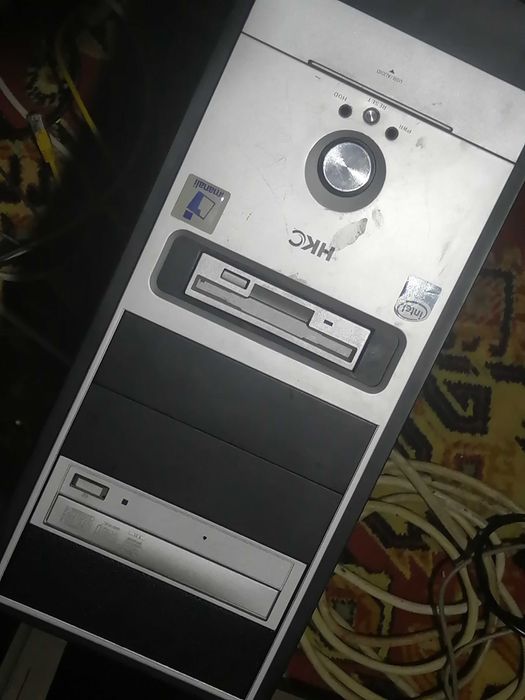 Компьютер в комплекте обменяю