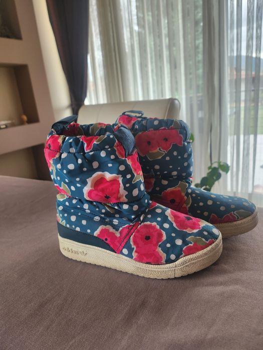 Апрески Адидас за момиче