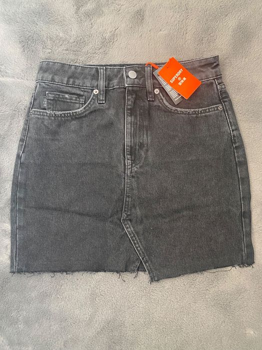 Дамска къса пола Superdry, W27