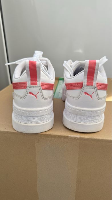 Adidasi/tenesi Puma dama