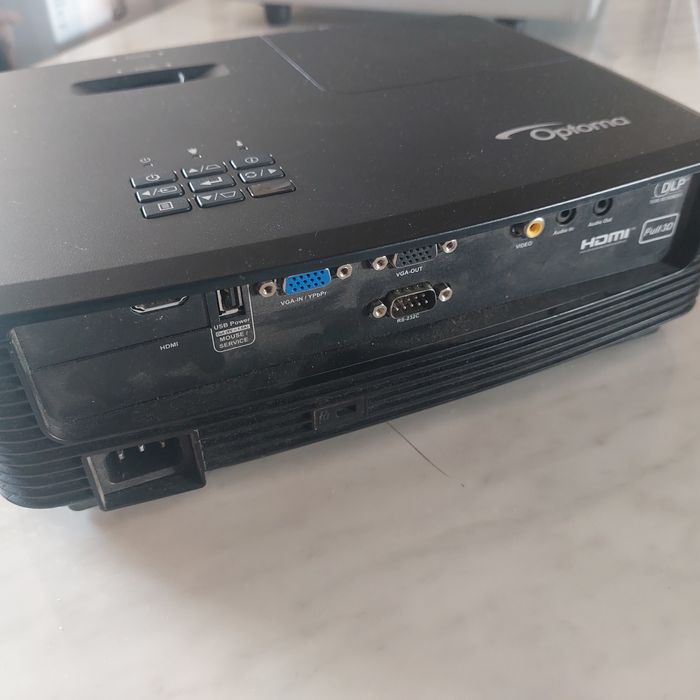 Проектор сатылады