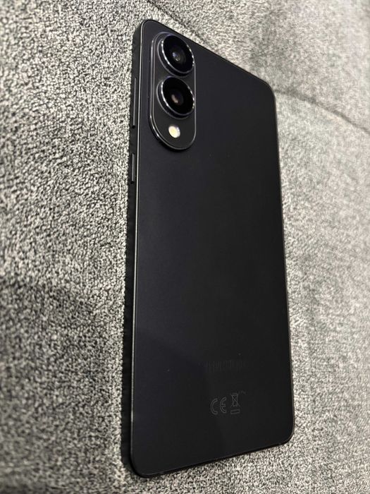 Samsung Galaxy S25 Edge 256GB възможен и бартер