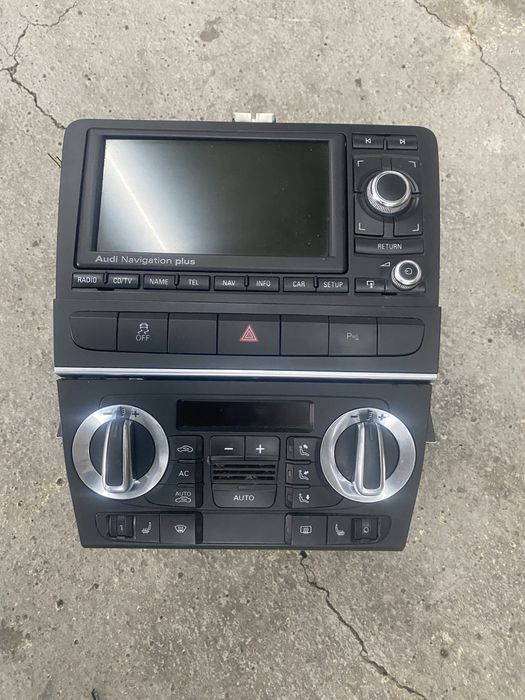 Навигация с двоен дин конзола за Audi A3 8p, Ауди
