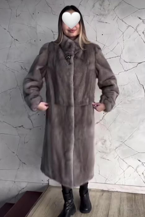Продам норковую шубу