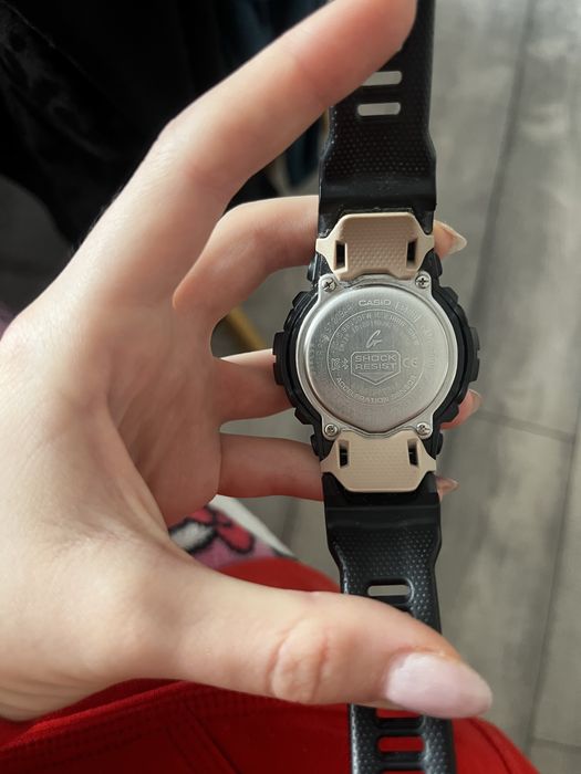 Часовник Casio G-Shock Women GMD-B800-1ER