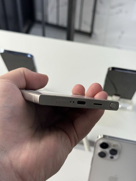 Samsung S24 Ultra 512gb ozu 12